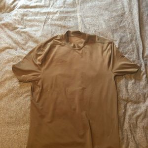 Lululemon-Men’s short sleeve athletic shirt